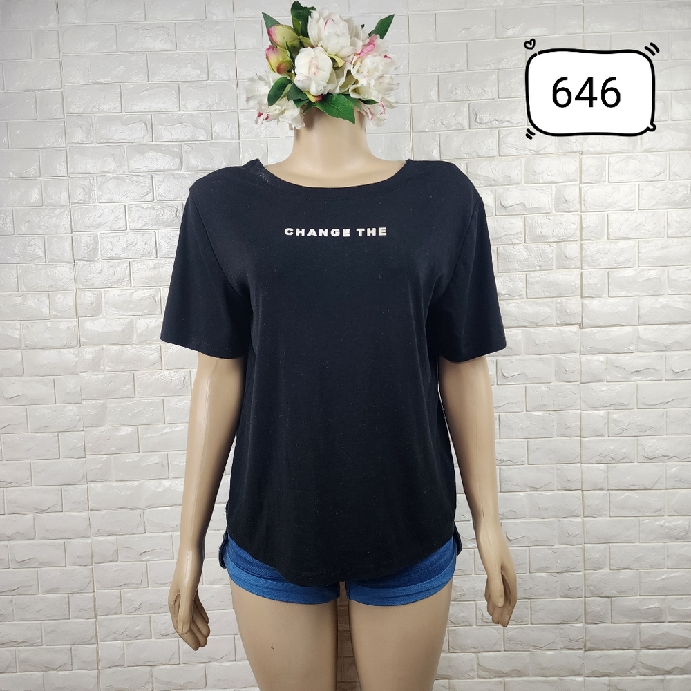 Black Medium Shirt – Casual Everyday Short Sleeve Basic Top